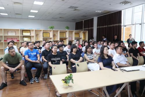 激情六月，第四期“新時(shí)代大講堂”火熱舉行(圖1)